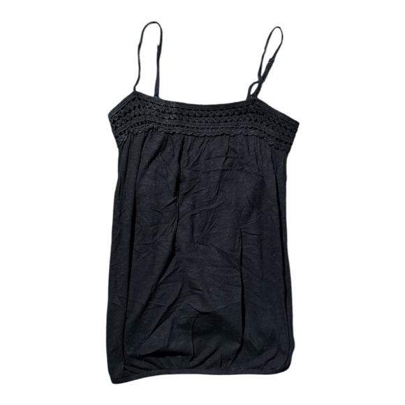 Crocheted Trim Tank - Picture 2 of 4